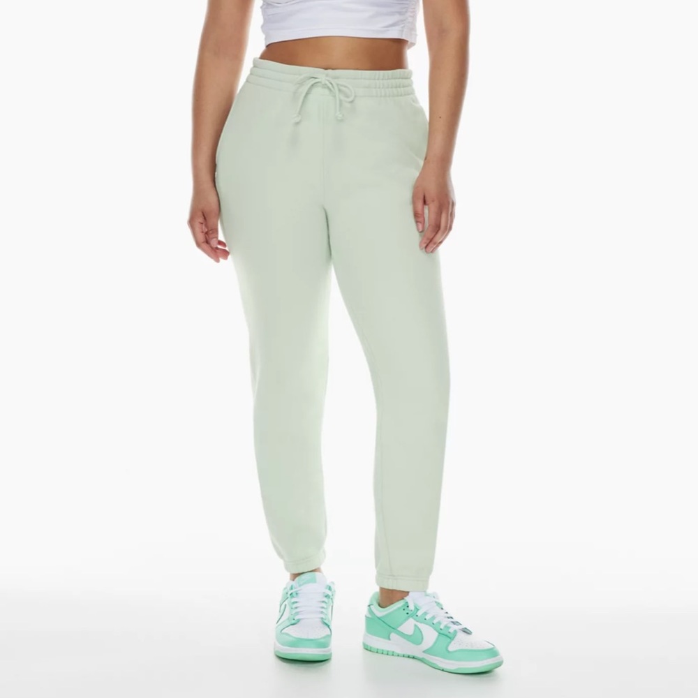 Tna Cozy fleece olive green sweatpants